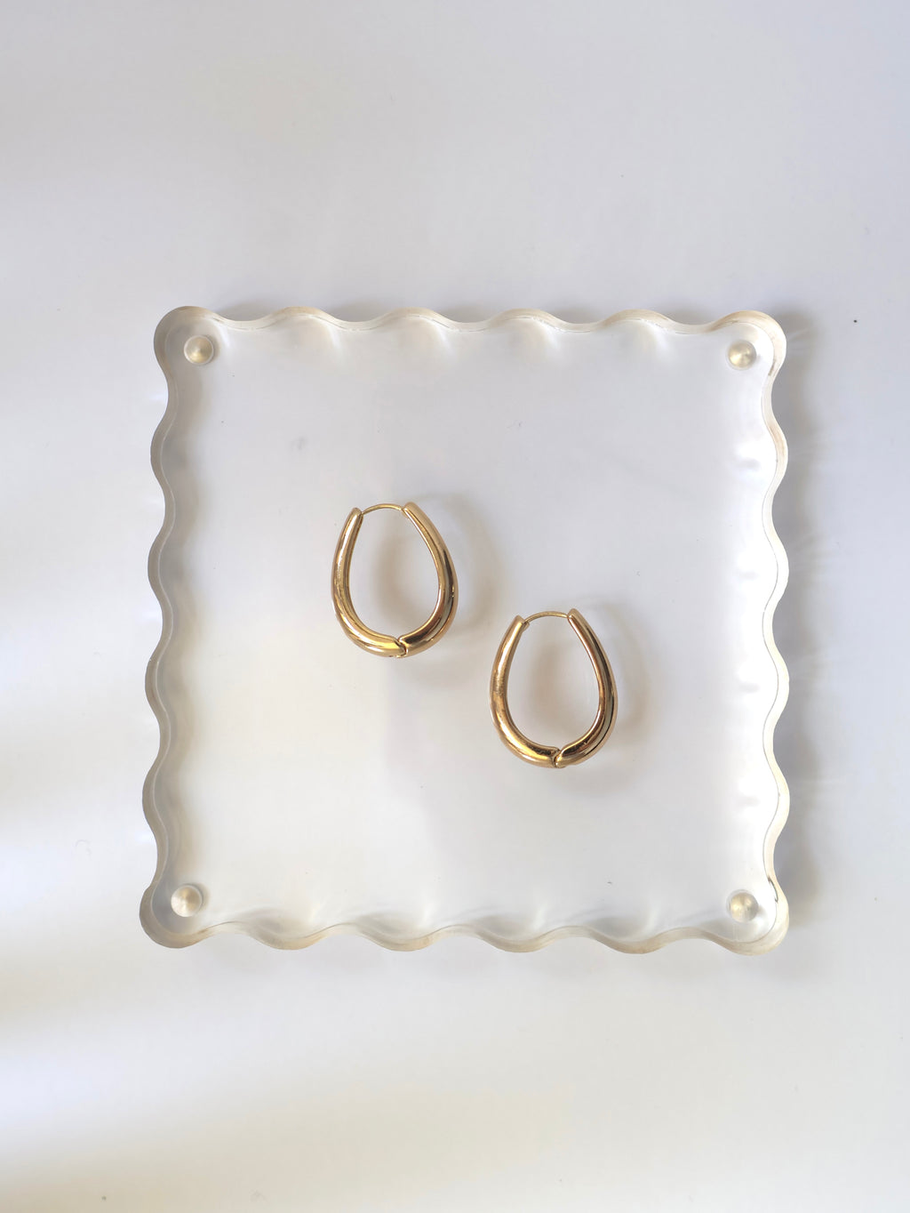 Elegant Drop Earring Pro