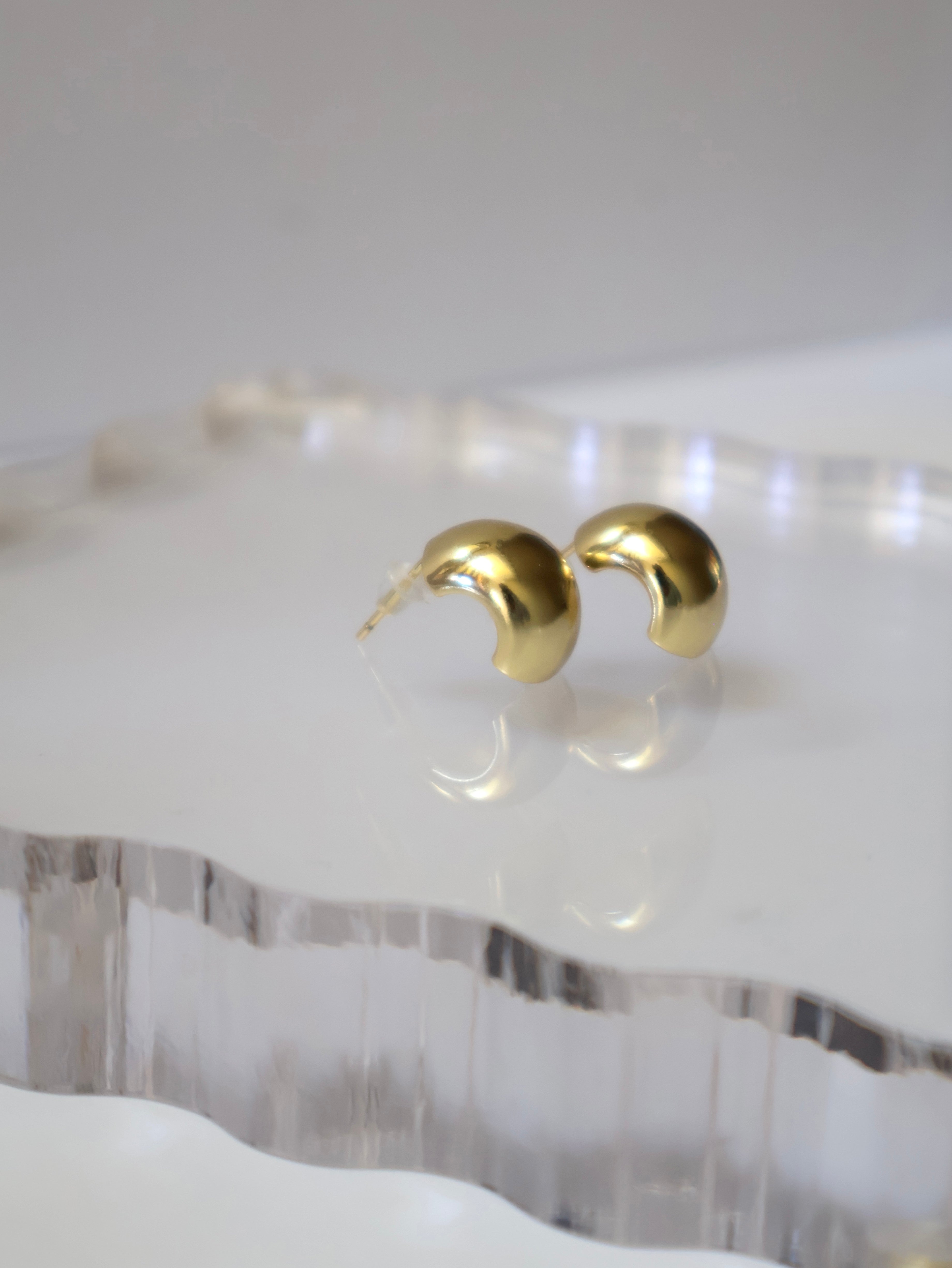 Simple Essential Earring
